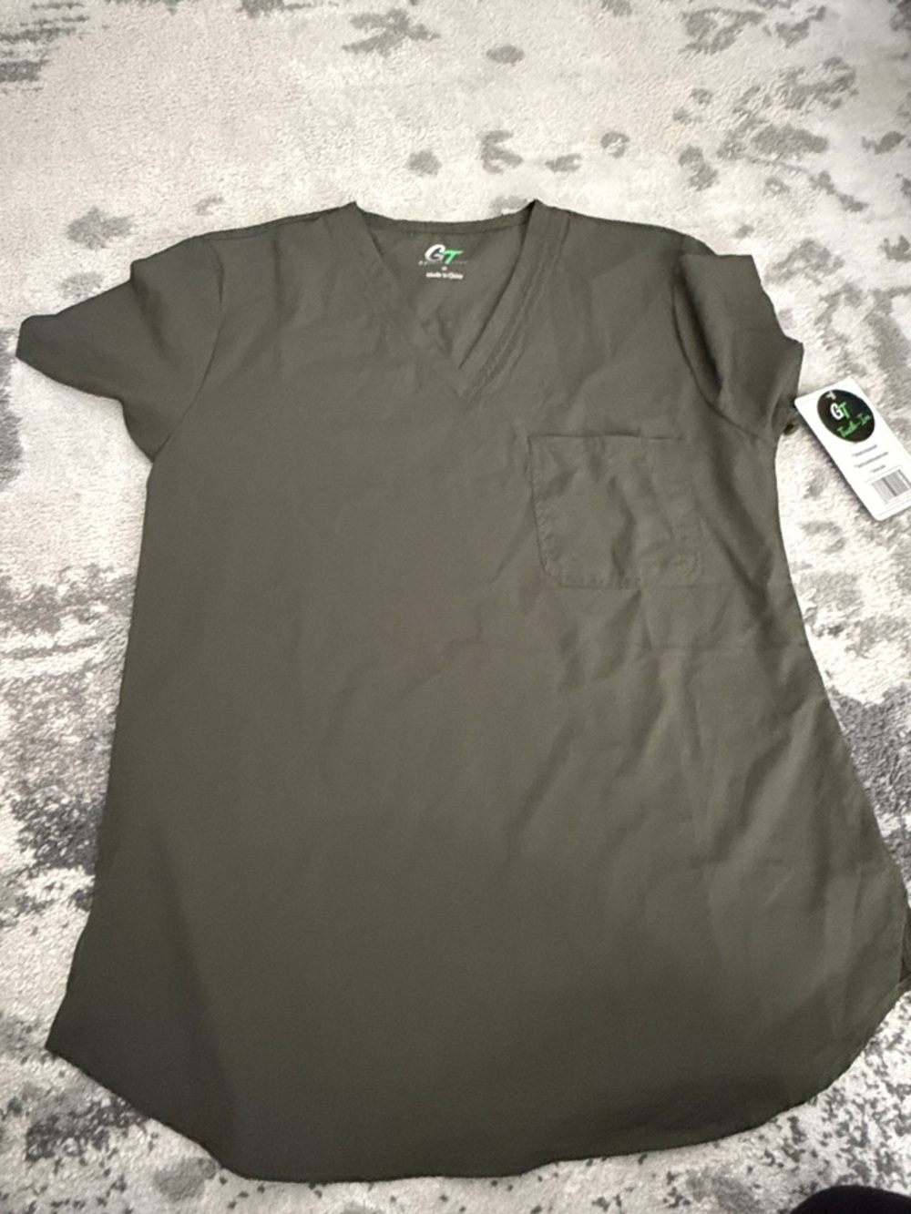 GT performance women’s scrub top in Olive green